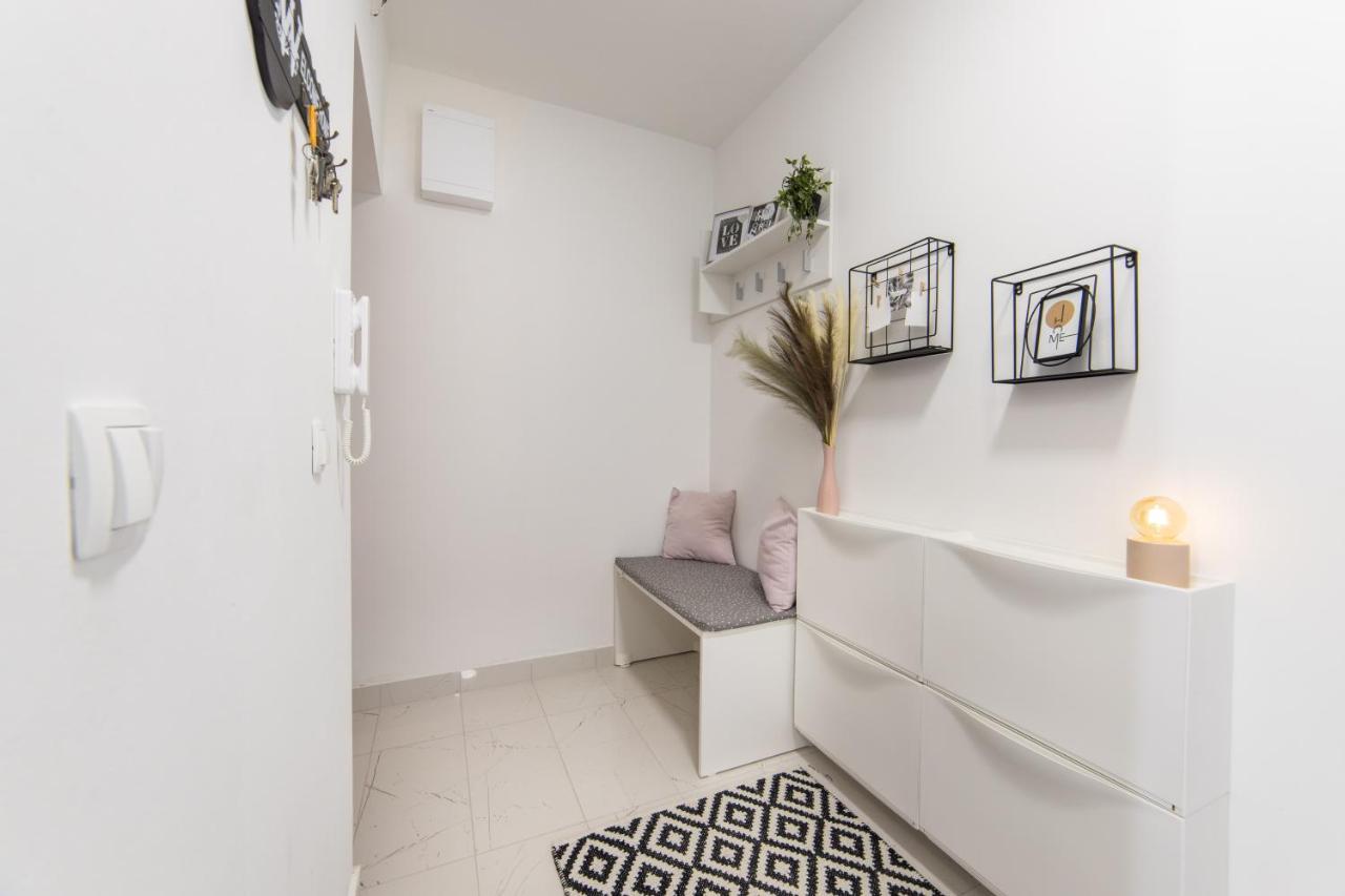 Apartman Porto Плоче Екстер'єр фото